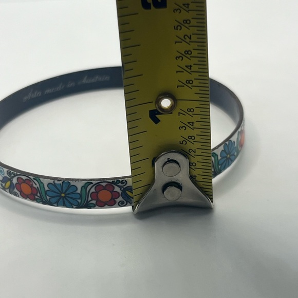 Vintage Enamel painted Bangle Bracelet Handmade in
Austria Floral Art multicolor - Picture 11 of 14